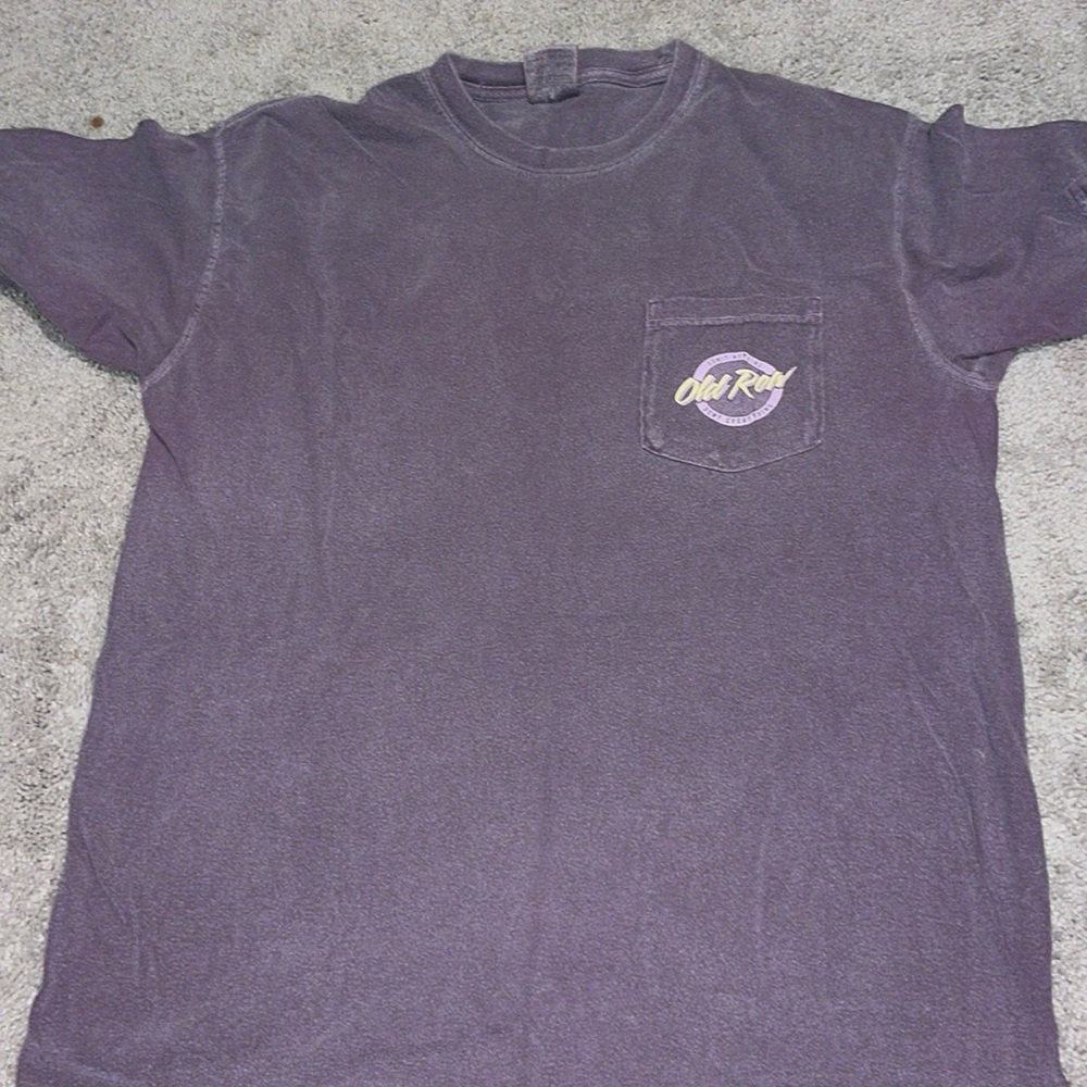 Old row T-shirts